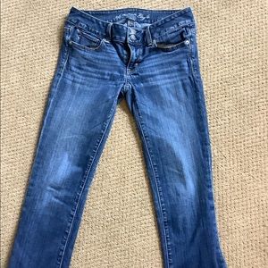 American Eagle Artist Crop Jeans size 6